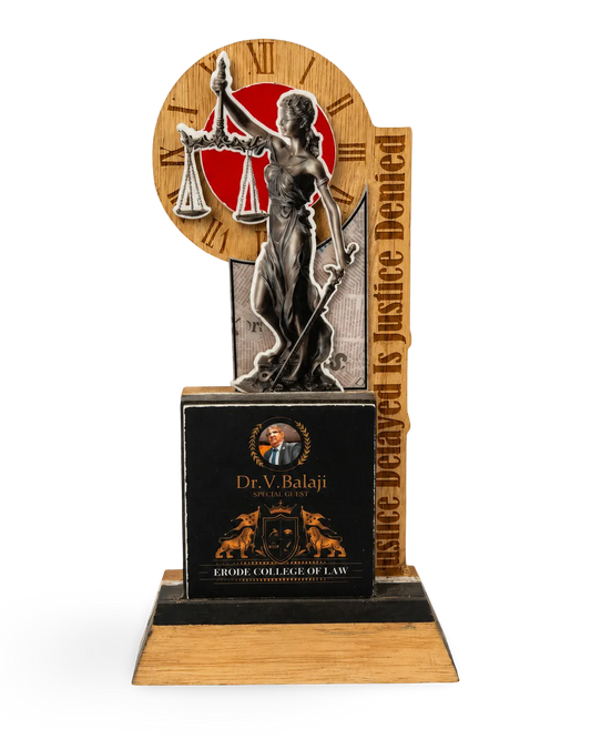 Best Lawyer Trophy - Premium Memento