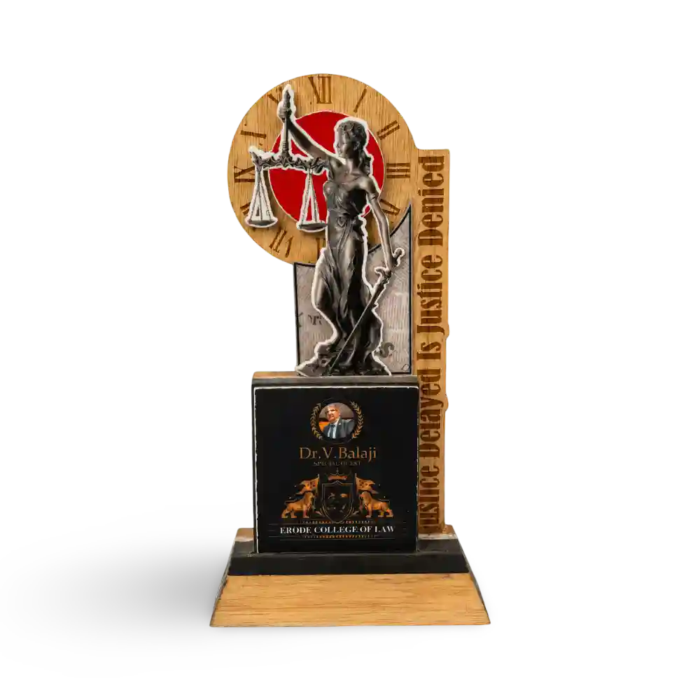 Best Lawyer Trophy – Premium Memento