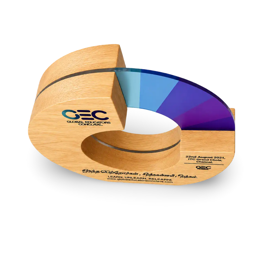 Wooden color wheel with CEC branding on a white background