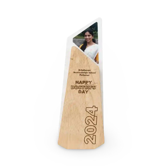 Personalised Doctors’ Day photo trophy with school recognition details, front view